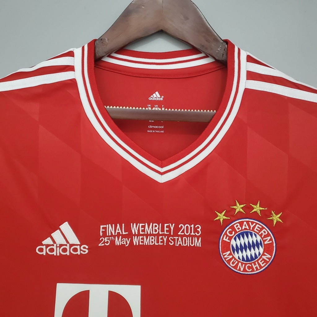Camiseta RETRO - RIBÉRY - BAYERN MUNICH 2013/14 Local - MANGA CORTA + Envío Gratis