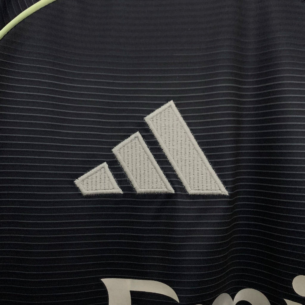 Camiseta + Pantaloneta REAL MADRID Visitante 25/26 + Envío Gratis