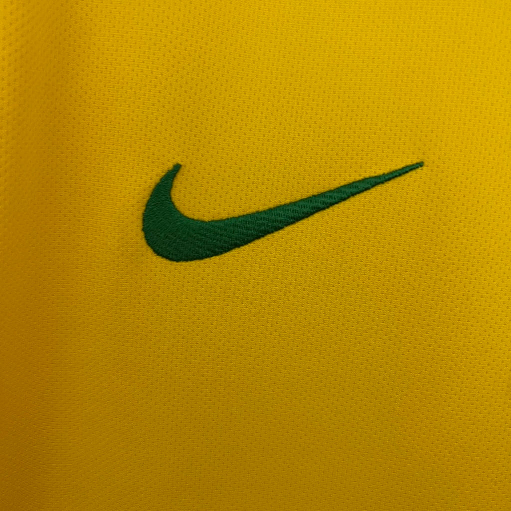 Camiseta RETRO - RONALDO - BRASIL 2006 Local - MANGA CORTA + Envío Gratis