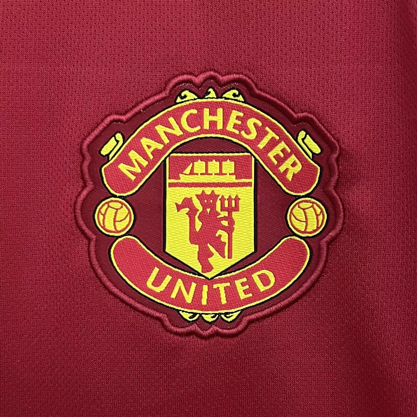 Camiseta + Pantaloneta MANCHESTER UNITED Local 25/26 + Envío Gratis