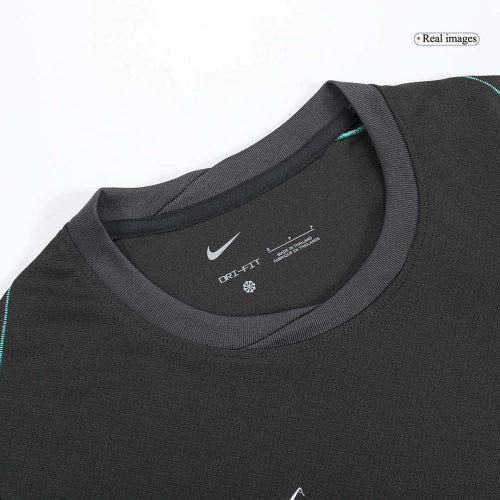 Camiseta + Pantaloneta LIVRPOOL Visitante 24/25 + Envío Gratis