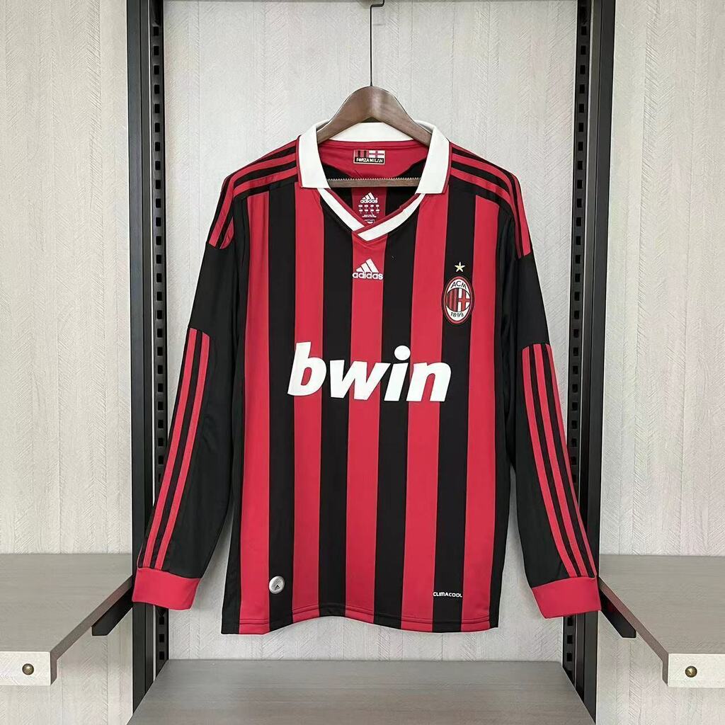 Camiseta RETRO - RONALDINHO - AC MILAN 2009/10 Local - MANGA LARGA + Envío Gratis