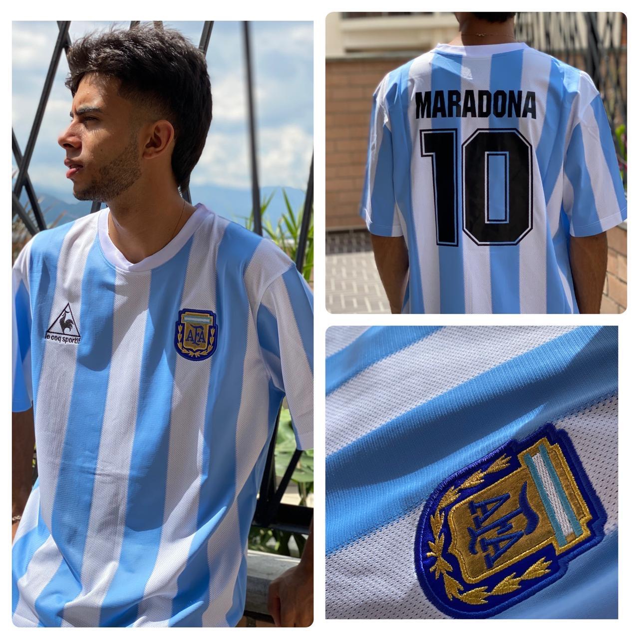 Camiseta RETRO - MARADONA - ARGENTINA 1986 Local - MANGA CORTA + Envío Gratis
