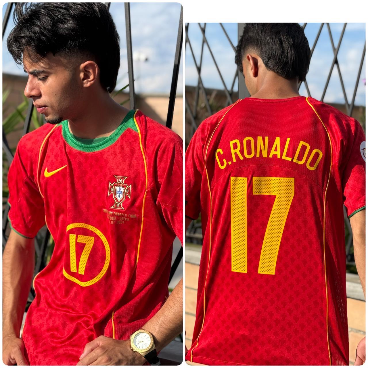 Camiseta RETRO - RONALDO – PORTUGAL Local – 2004 MANGA CORTA + Envío Gratis