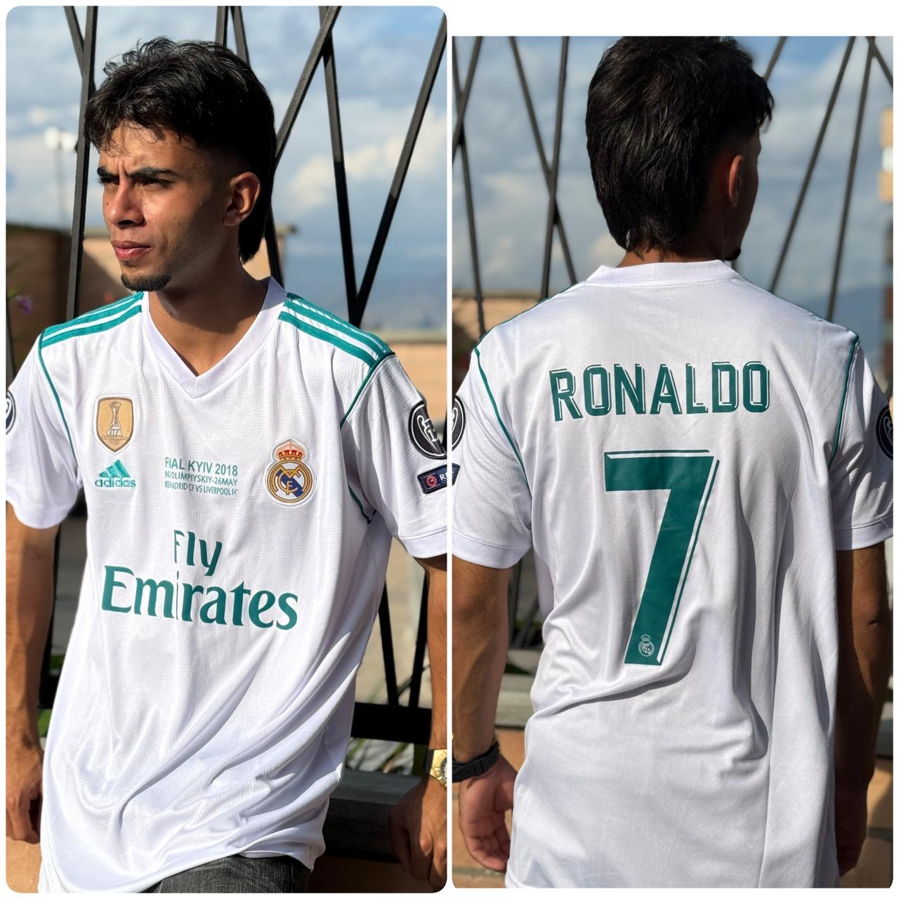 Camiseta RETRO - RONALDO – REAL MADRID Local – 2017/18 MANGA CORTA + Envío Gratis