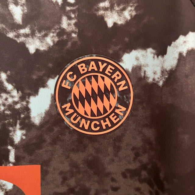 Camiseta + Pantaloneta BAYERN M. Visitante 24/25 + Envío Gratis