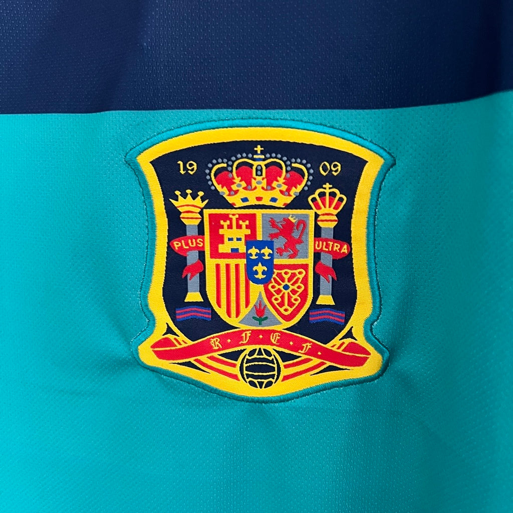 Camiseta RETRO - CASILLAS – ESPAÑA Arquero – 2010 MANGA CORTA + Envío Gratis