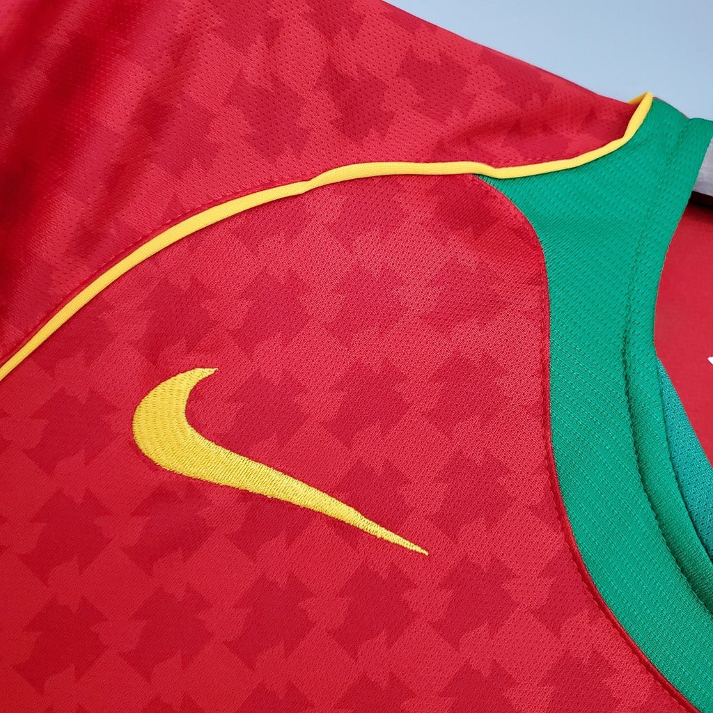 Camiseta RETRO - RONALDO – PORTUGAL Local – 2004 MANGA CORTA + Envío Gratis