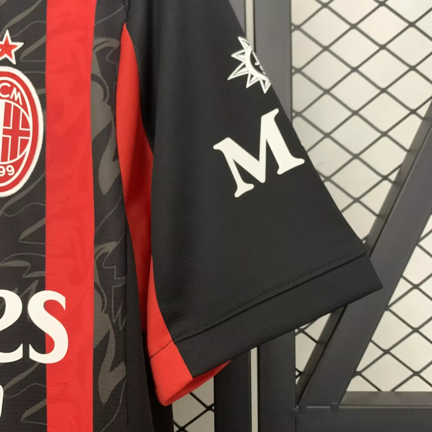 Camiseta + Pantaloneta AC MILÁN Local 25/26 + Envío Gratis