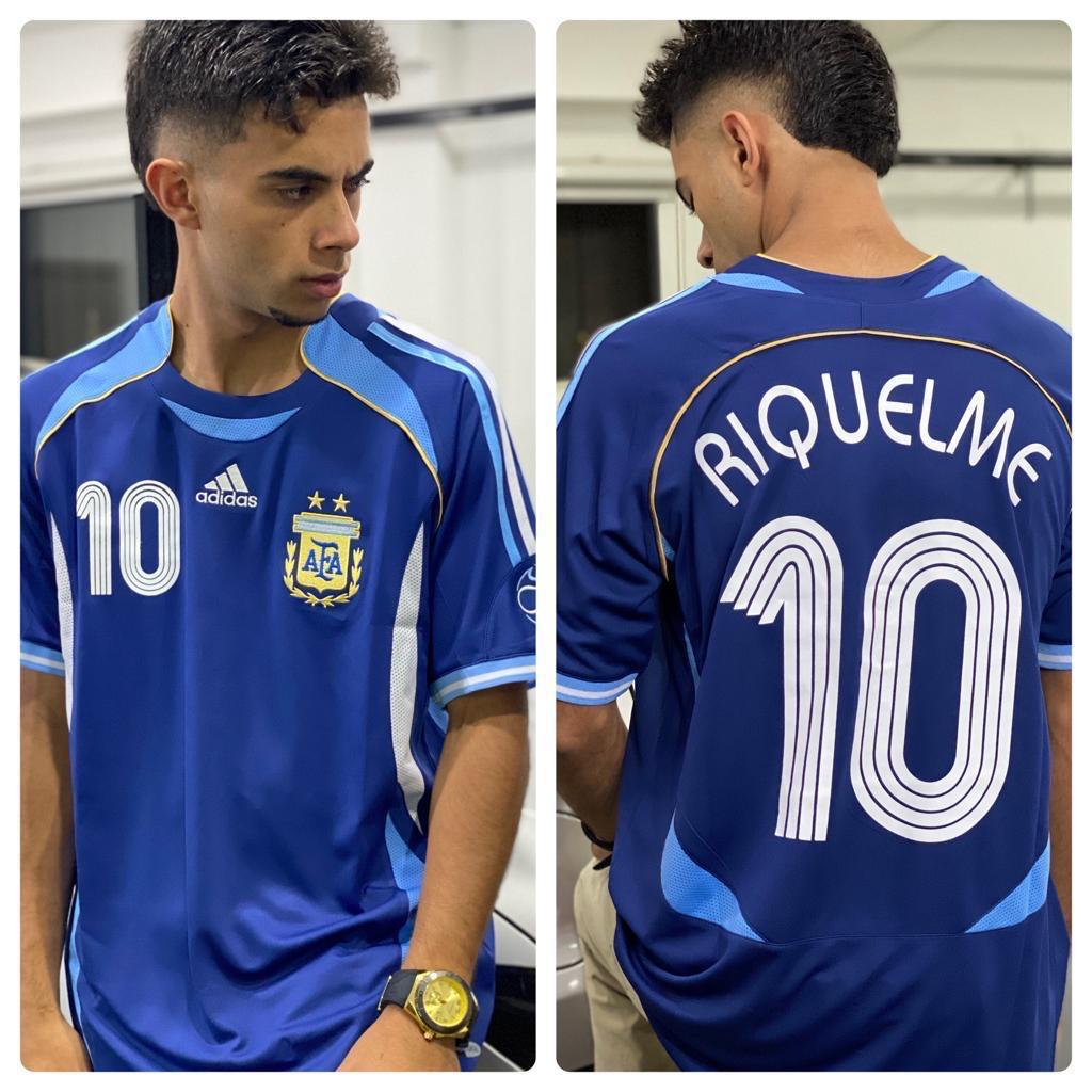 Camiseta RETRO - RIQUELME - ARGENTINA 2006 Visitante - MANGA CORTA + Envío Gratis