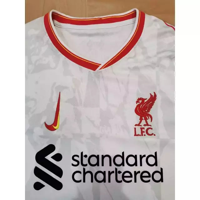 Camiseta + Pantaloneta LIVRPOOL 3ra Equipación 24/25 + Envío Gratis