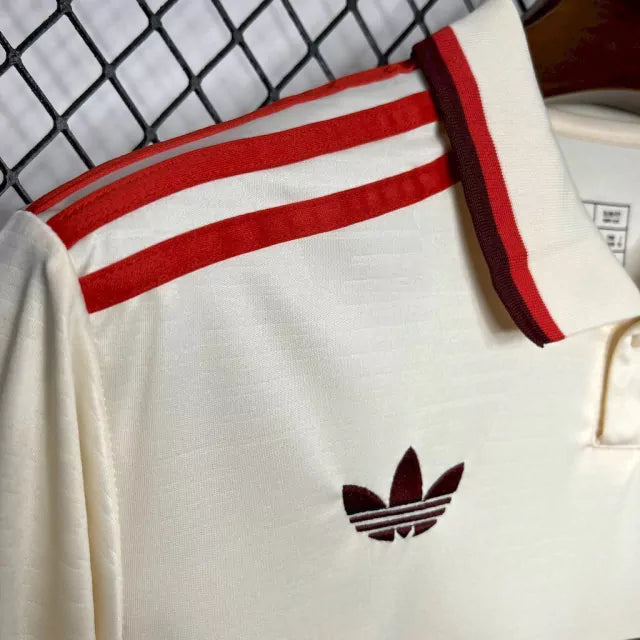 Camiseta + Pantaloneta BAYERN M. 3ra Equipación 24/25 + Envío Gratis